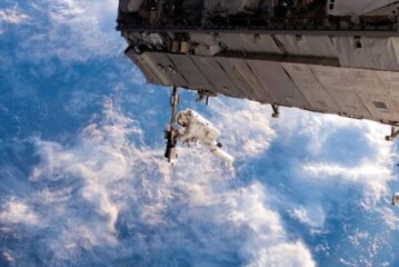Новые скафандры «развяжут руки» космонавтам на МКС