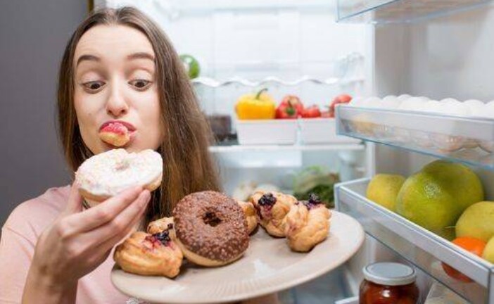 Россияне едят все больше сладкого. Как минимизировать вред сладостей для здоровья?