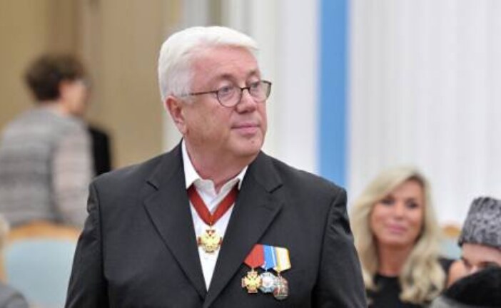 Медведев поздравил Владимира Винокура с 70-летием