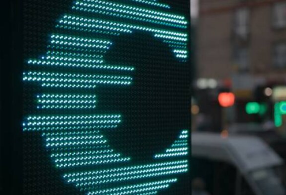 Евро за 80: рубль продолжил свое падение