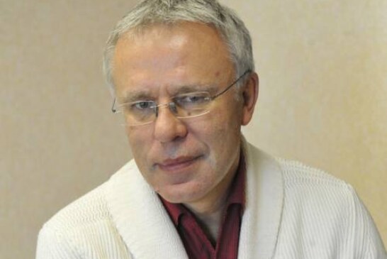 Задай вопрос хоккеисту Вячеславу Фетисову