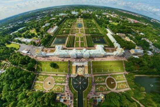 Петербургские власти запустят скоростной трамвай до Петергофа