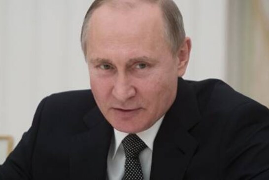 Путин и Макрон провели телефонные переговоры