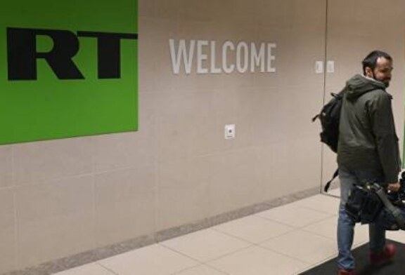 RT показал премьерный выпуск шоу футболиста Петера Шмейхеля