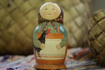 «Удар ниже пояса»: на Украине возмутились пасхальным товаром с матрешками