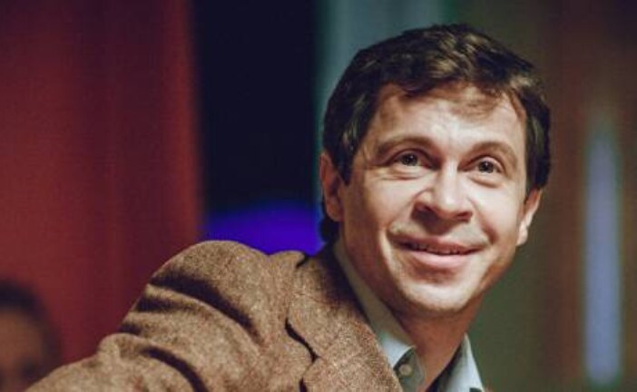 Павел Деревянко озвучил крота-злодея в мультфильме «Смешарики. Дежавю»