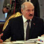 Лукашенко разнёс безработных белорусов и взялся за «тунеядцев» в России
