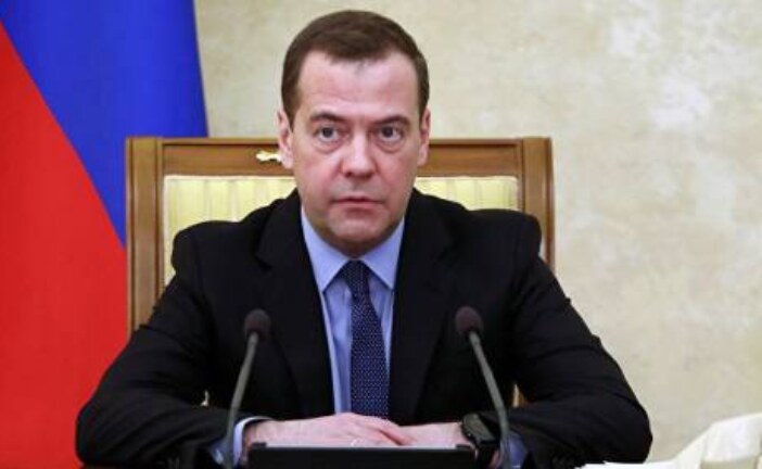 Медведев пошутил на тему ротации правительства