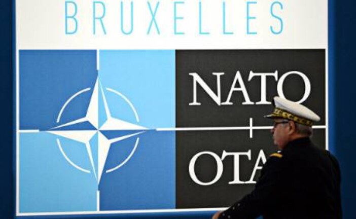 НАТО отказала в визах российским дипломатам, назначенным вместо высланных