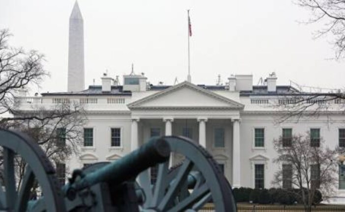 Белый дом не комментирует возможность встречи Трампа и Путина в будущем