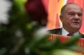 Зюганов назвал сообщения о своей госпитализации болтовней