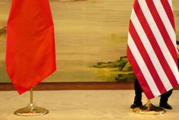 Эксперт: мировая экономика проиграет от торгового противостояния США и КНР