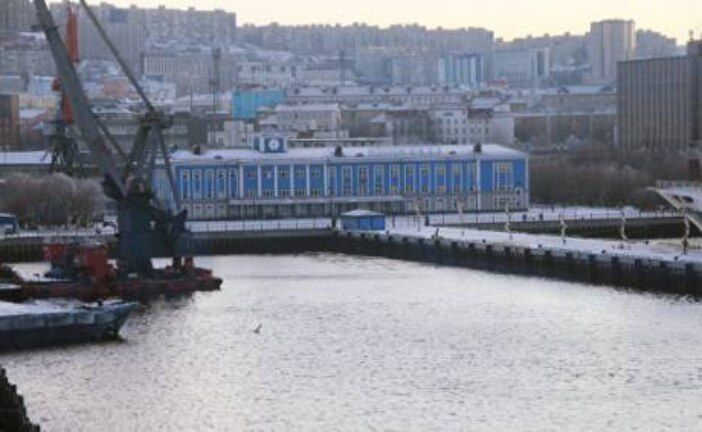 Во Владивостоке задержали крупную партию автомасла с признаками контрафакта