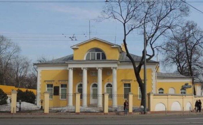 В СВР рассказали, сколько разведчиков было среди высланных Западом дипломатов